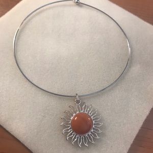 Choker collar necklace w/sunburst charm